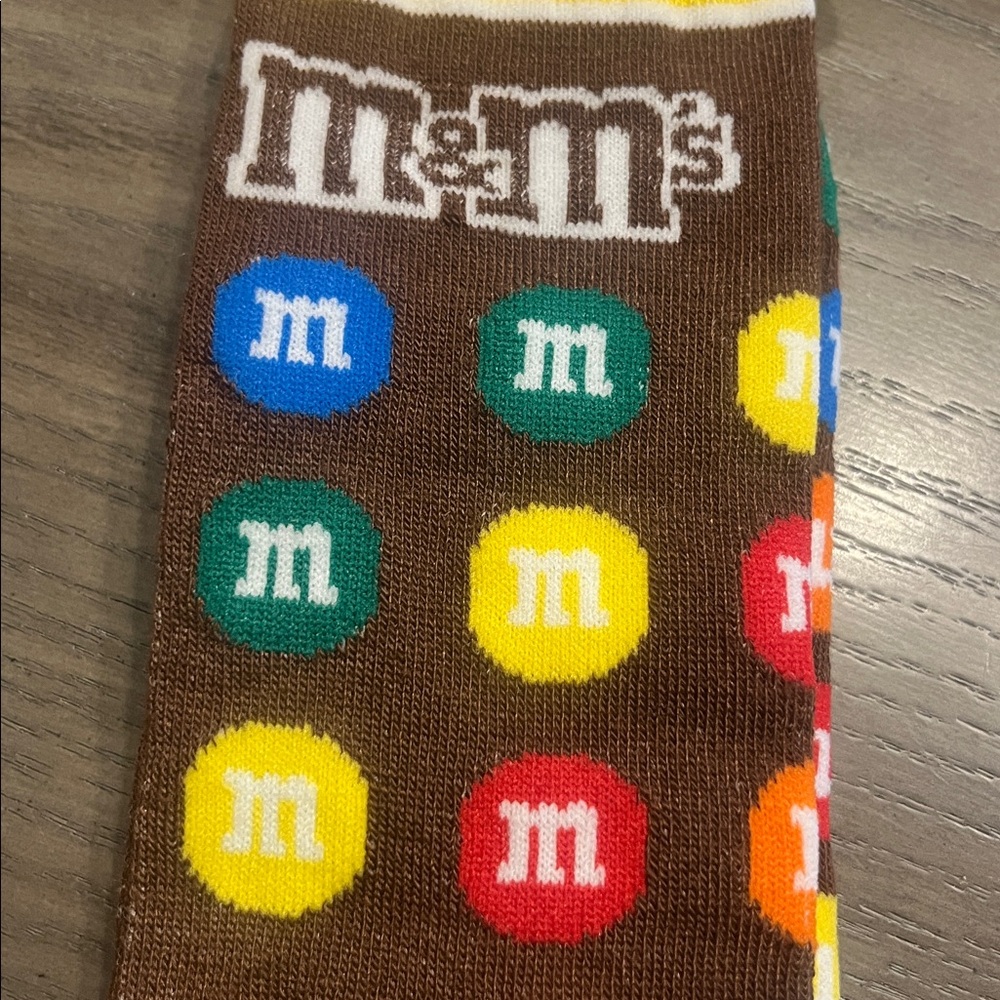 NEW M&Mโs Crew Socks x FOUR PAIRS! - Picture 8 of 8